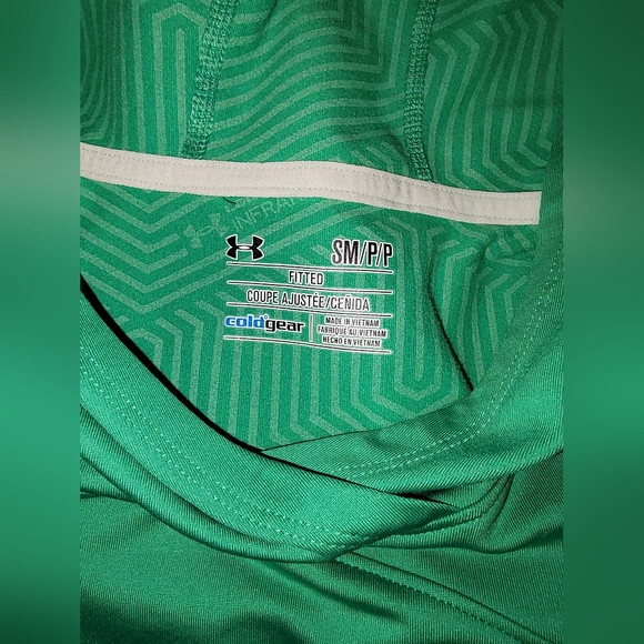 Under Armour Green Long Sleeve Women's Top Size Small - Picture 2 of 7